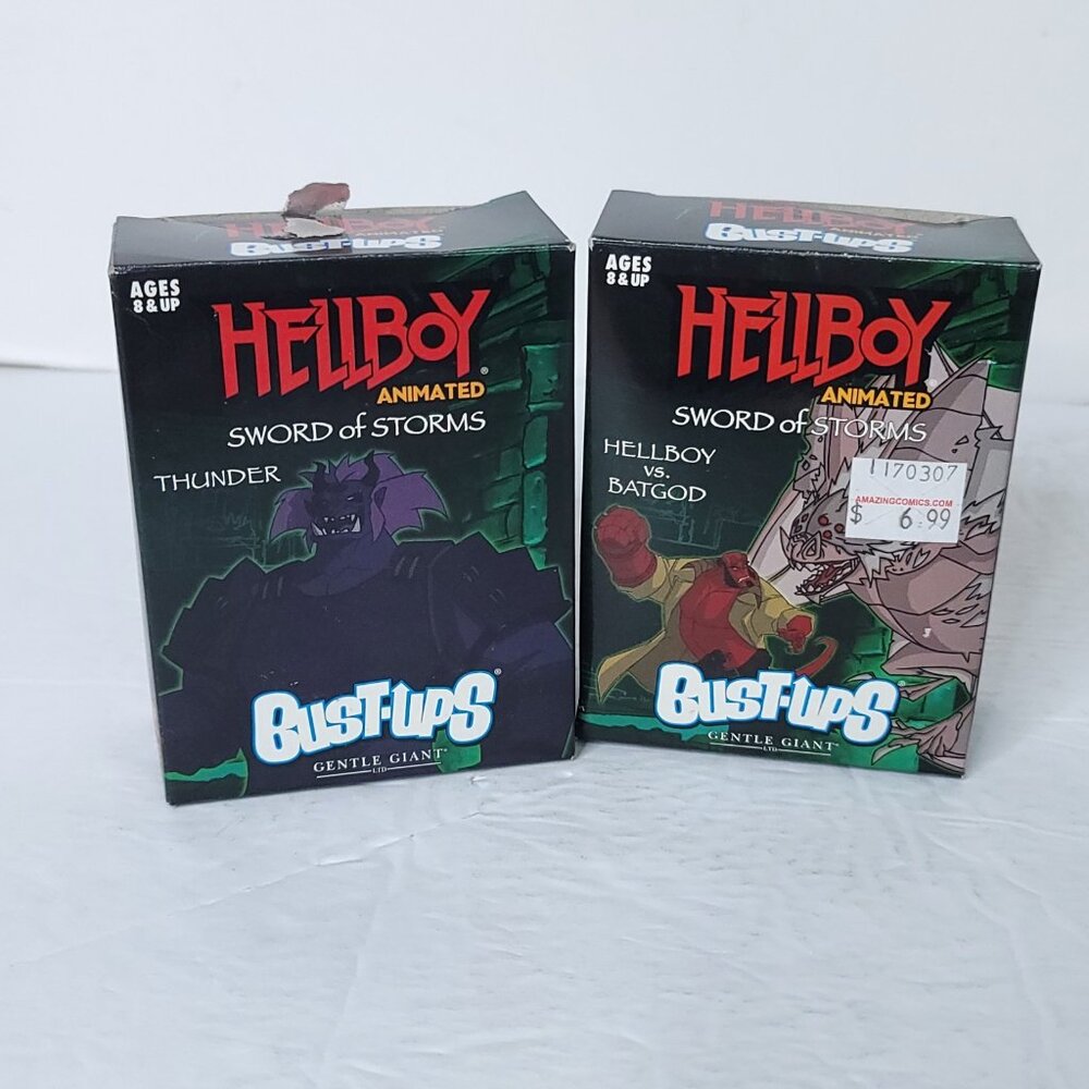 Gentle Giant Hellboy Sword of Storms Bust-Ups Hellboy Vs Batgod Thunder Lot of 2